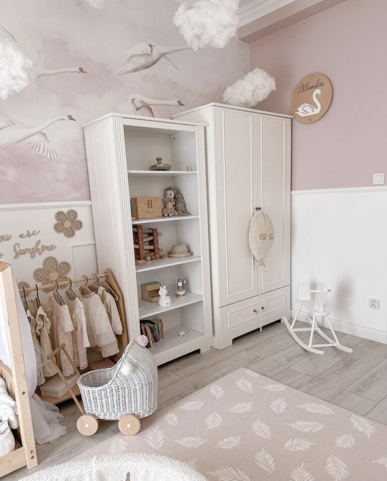 23 Stunning Nursery Closet Ideas + Storage Hacks - Bjarni Baby